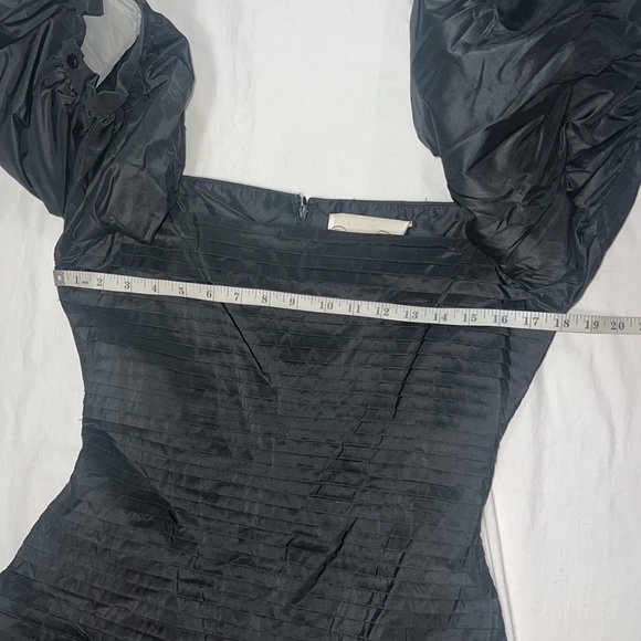 Oscar de la Renta Vintage 1980’s Black Puff Sleeve Pleated Ruffle Dress, size 8 - Picture 12 of 15